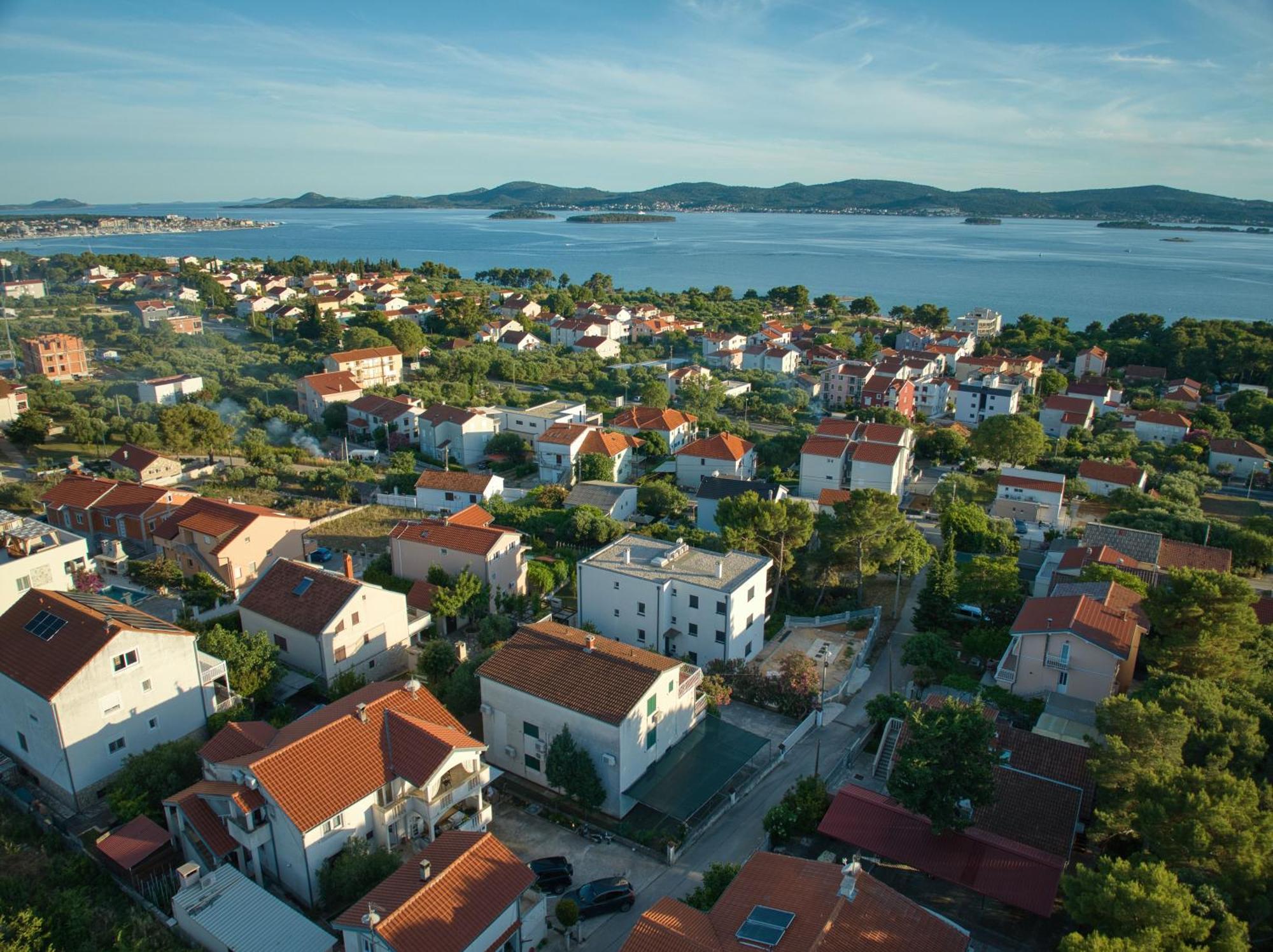 Apartments Petrina Sveti Filip i Jakov Buitenkant foto